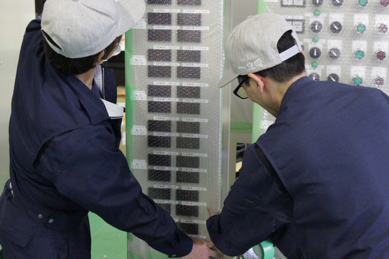 製造・配線シーン